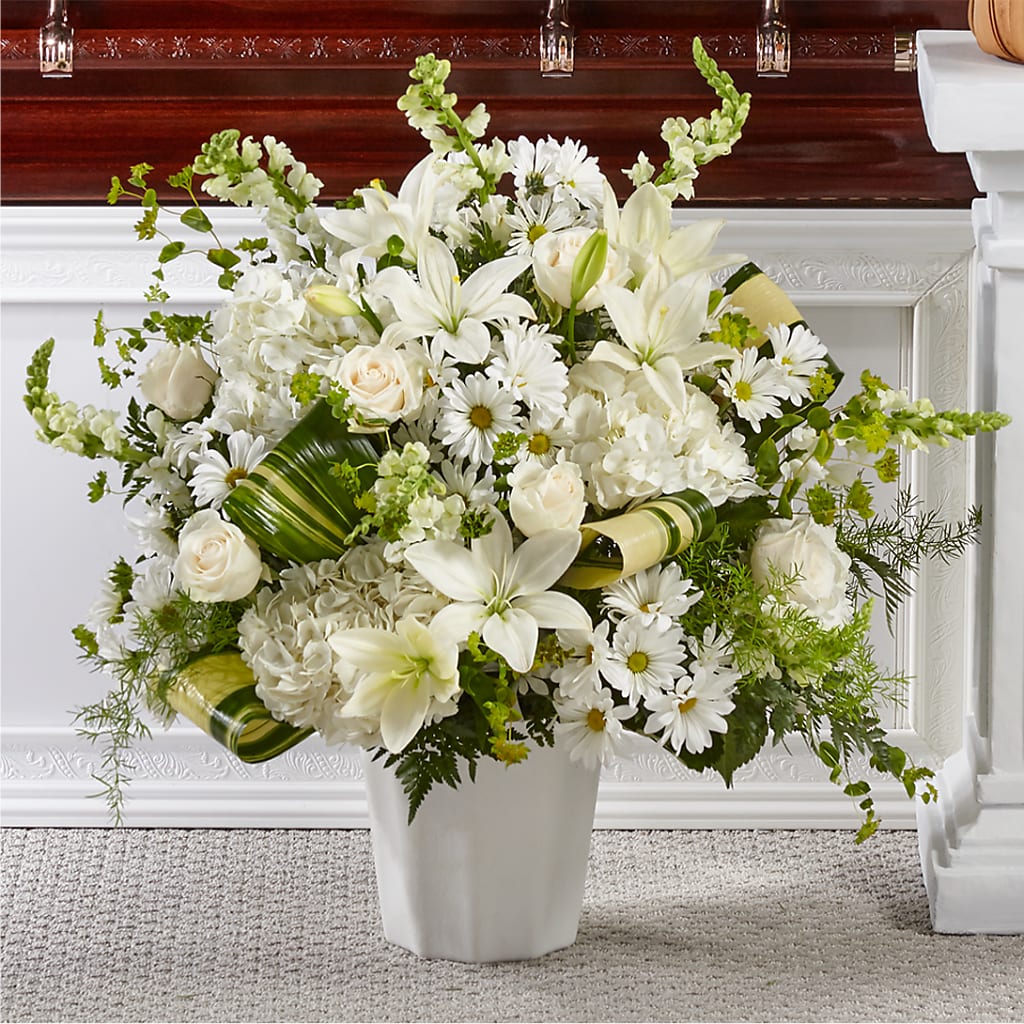 Thoughts of Tranquility Floor Basket – Gerbes, Wichita KS