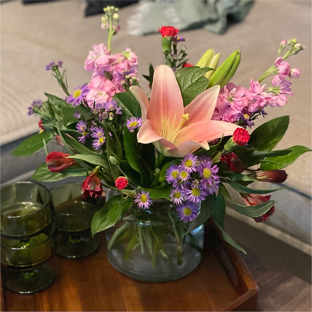 Romantique Bouquet –  Gerbes, Wichita KS